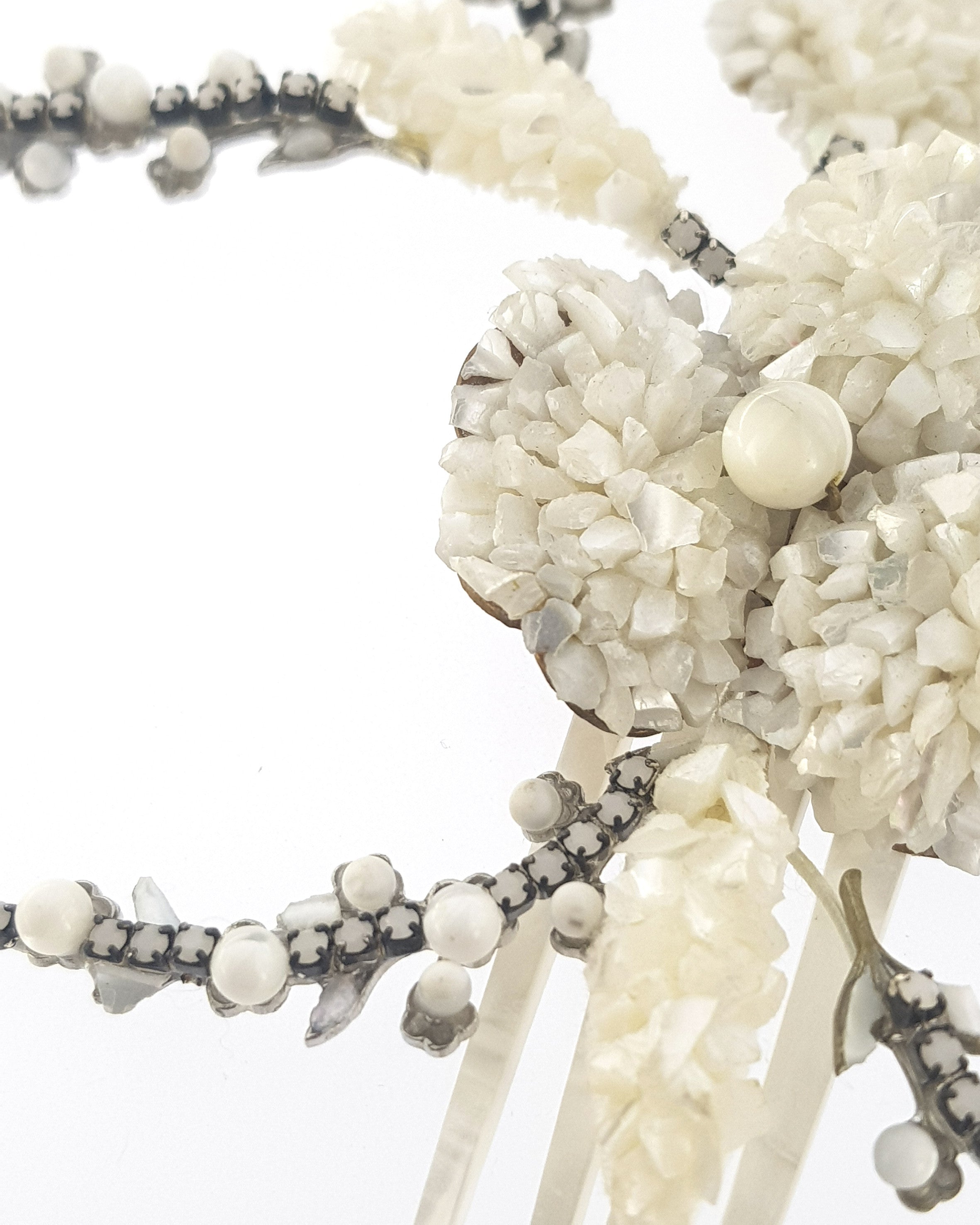 Peineta novia nácar