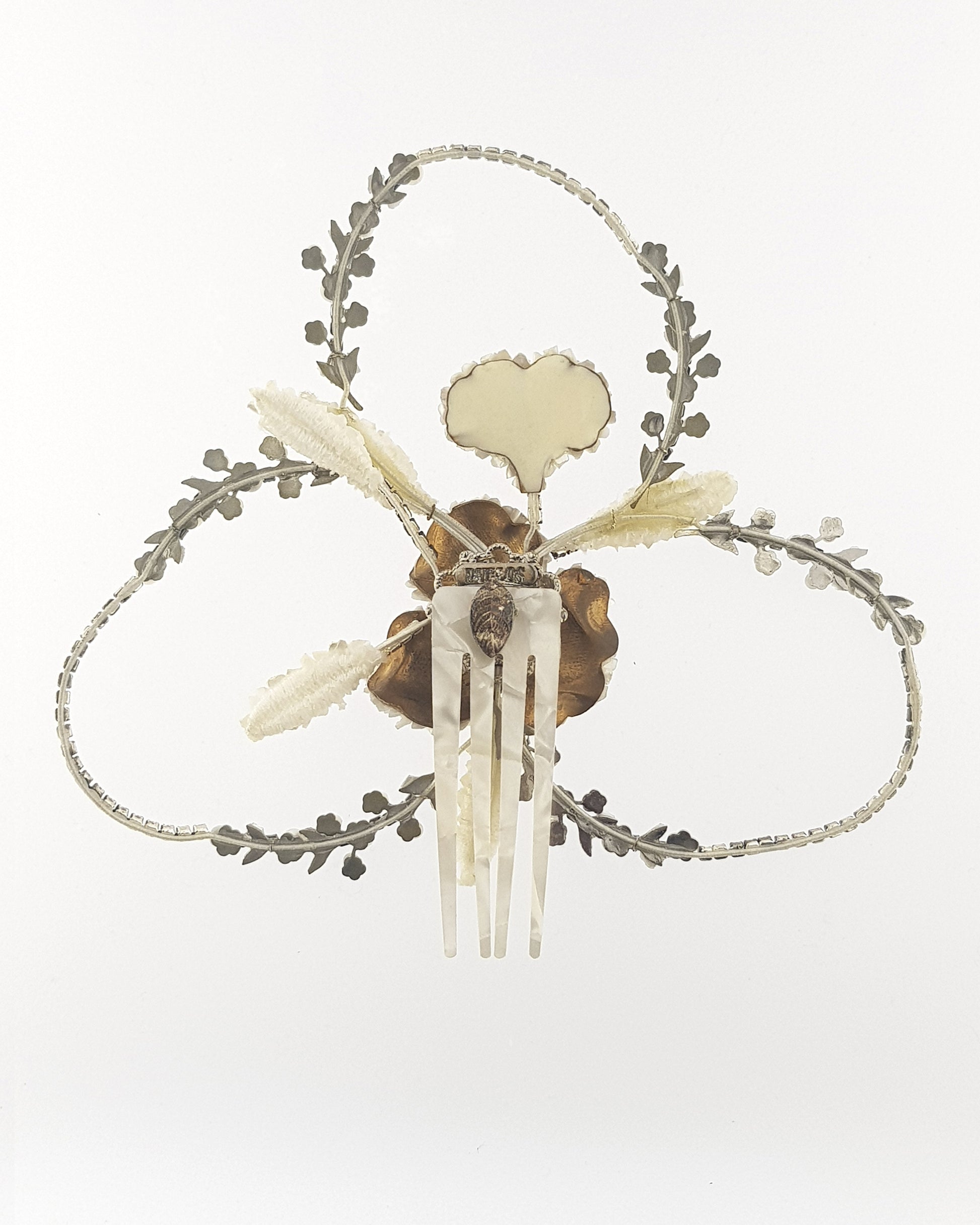 Peineta novia nácar