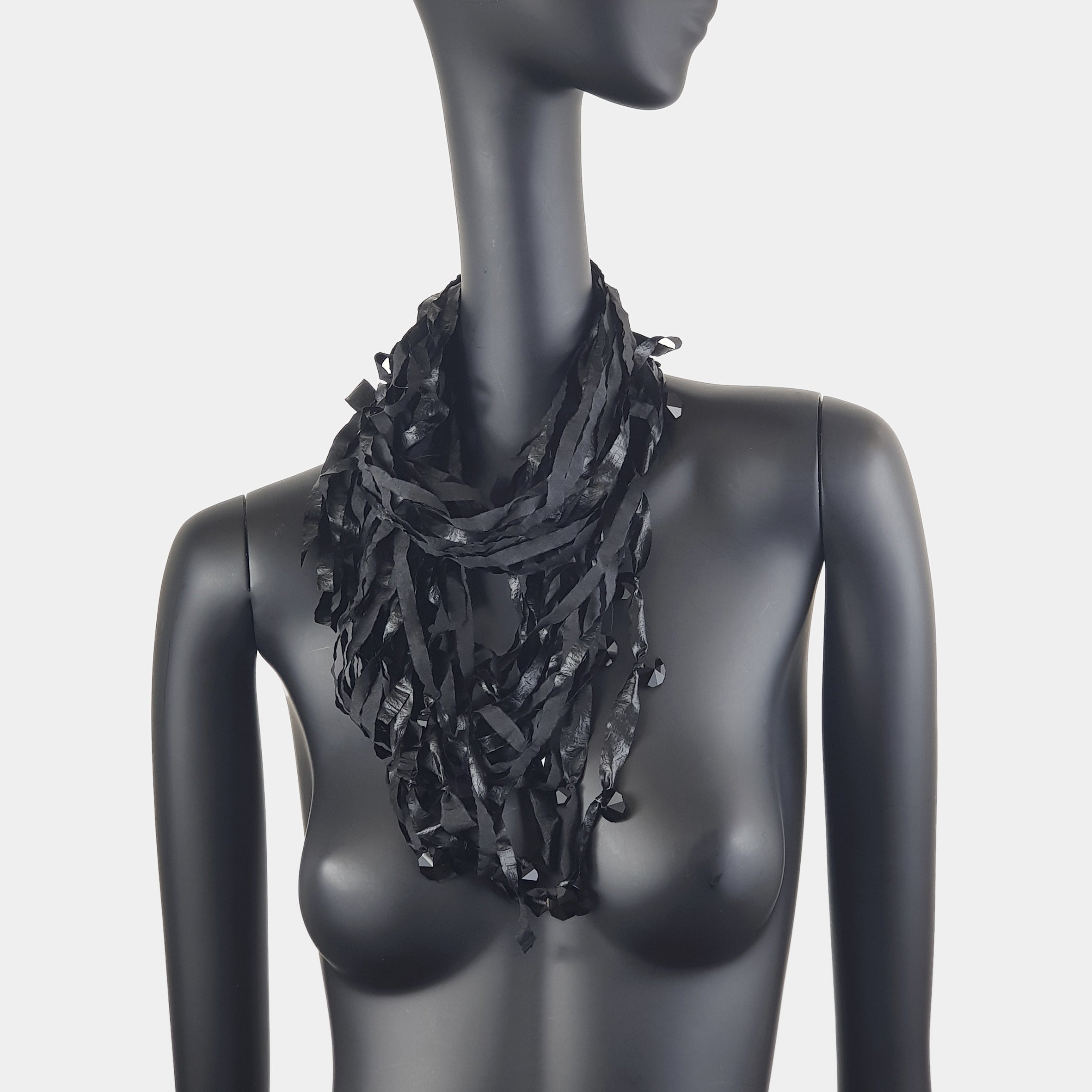 Collar cristales negro
