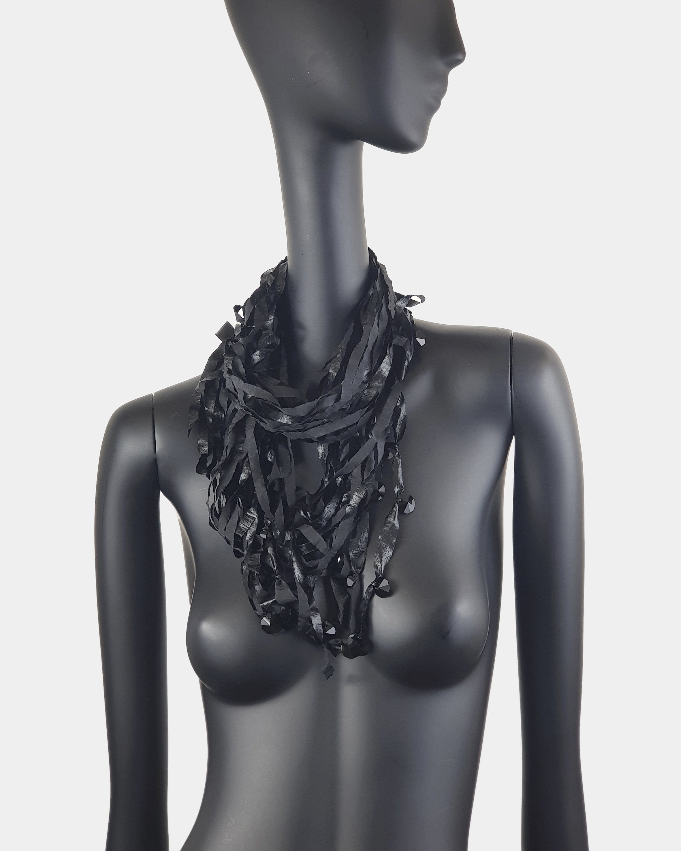 Collar cristales negro