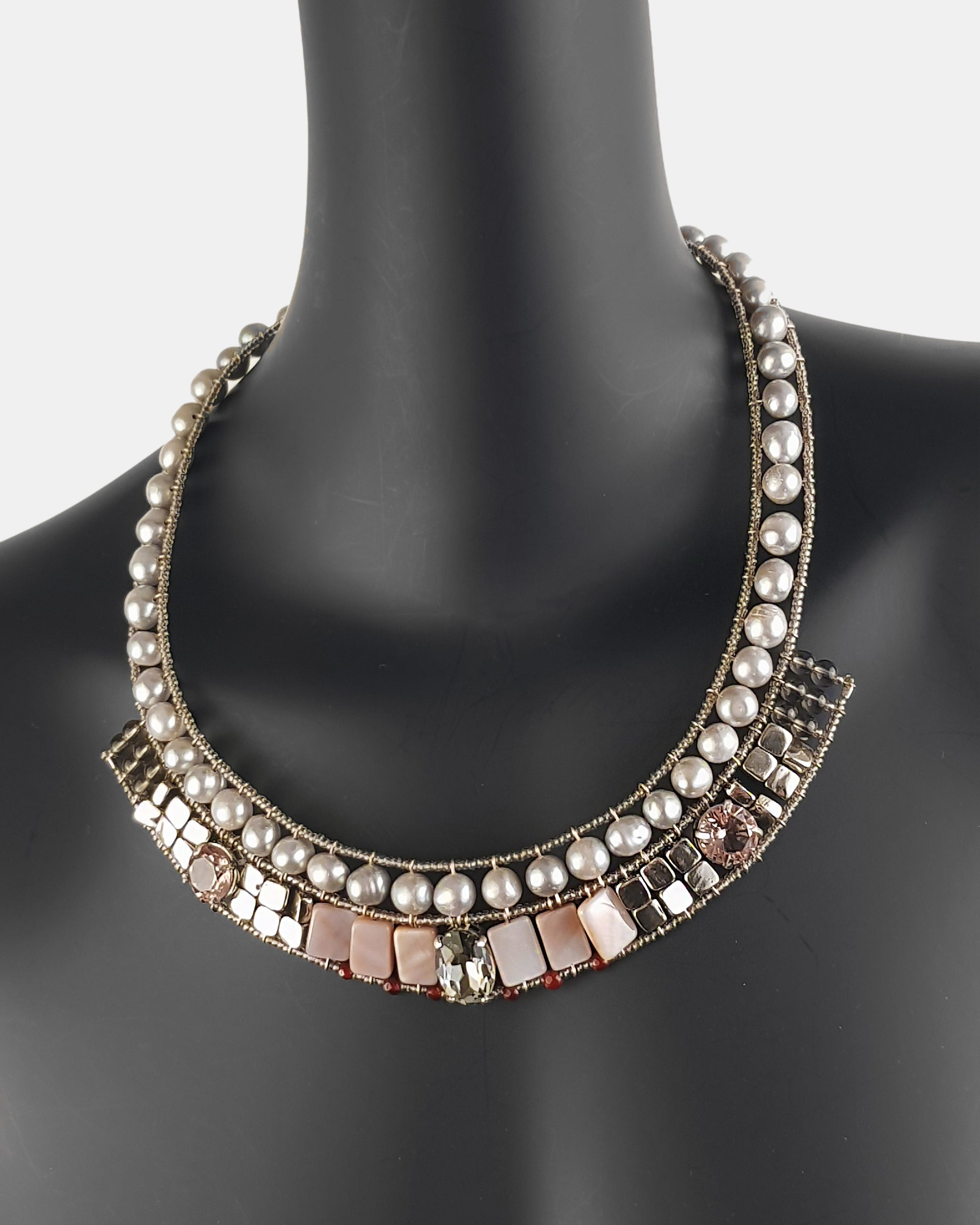 Collar Tribo perlas y cristal