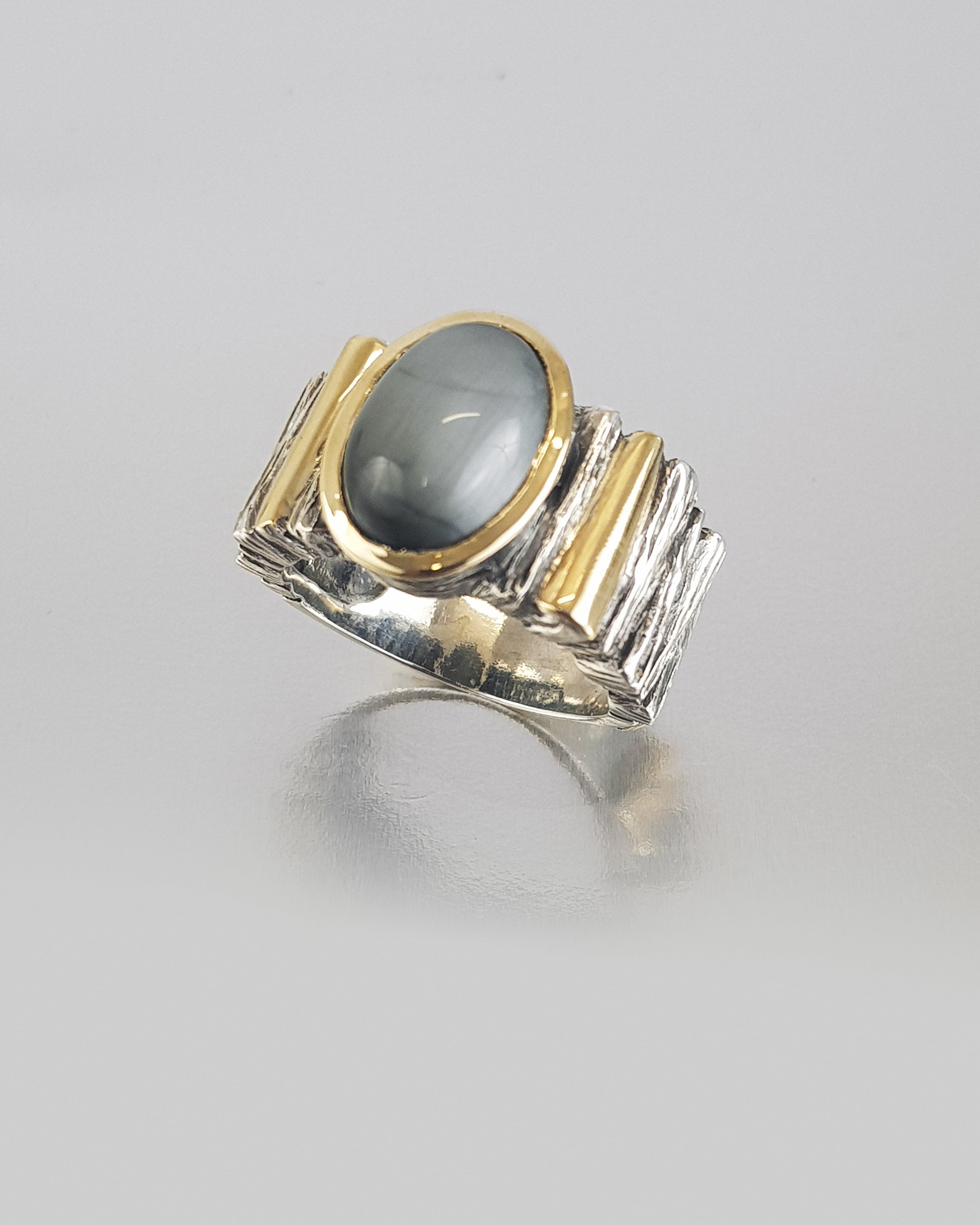 Anillo plata y ojo de sapo