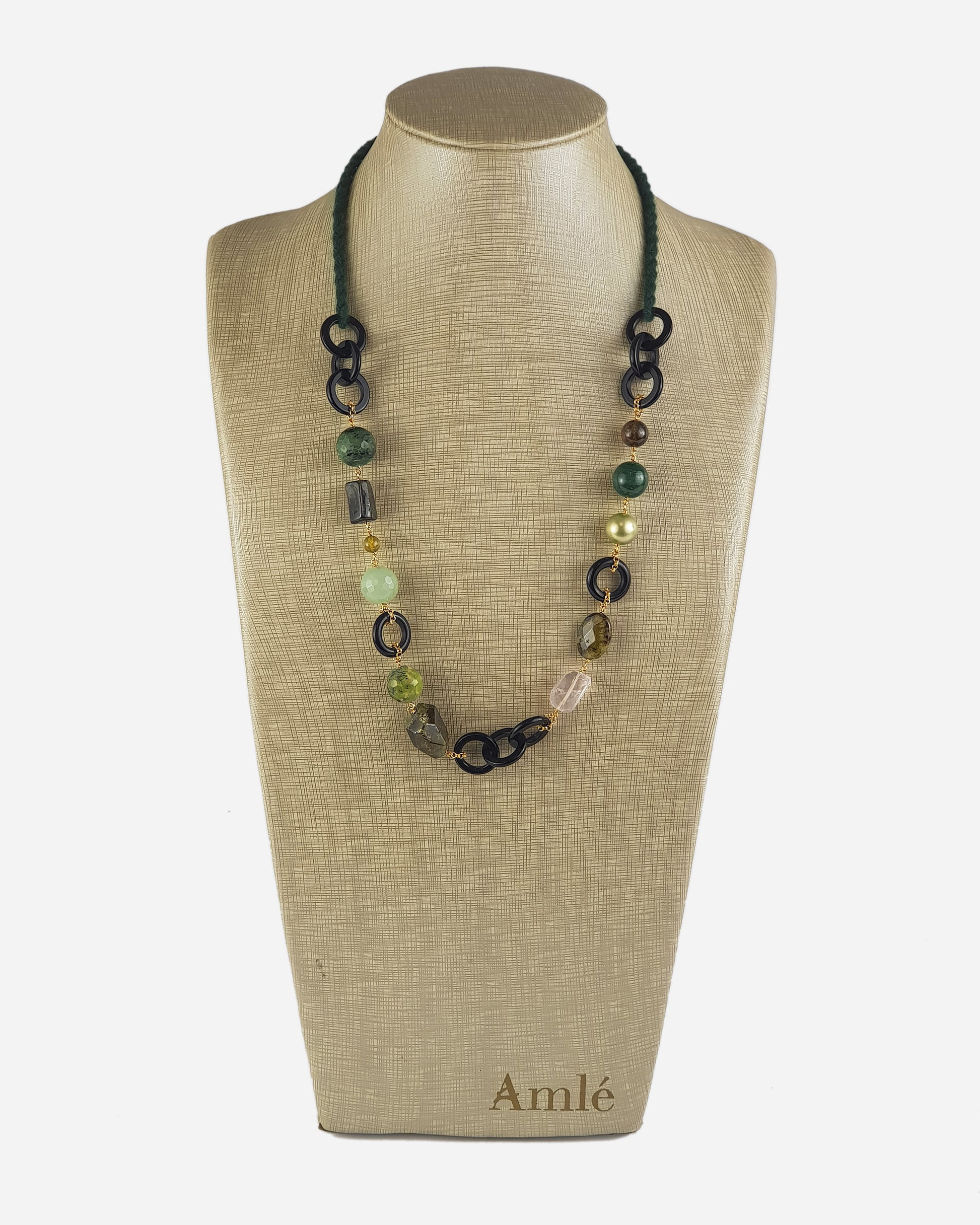 Collar Cagliari corno negro y piedras semipreciosas