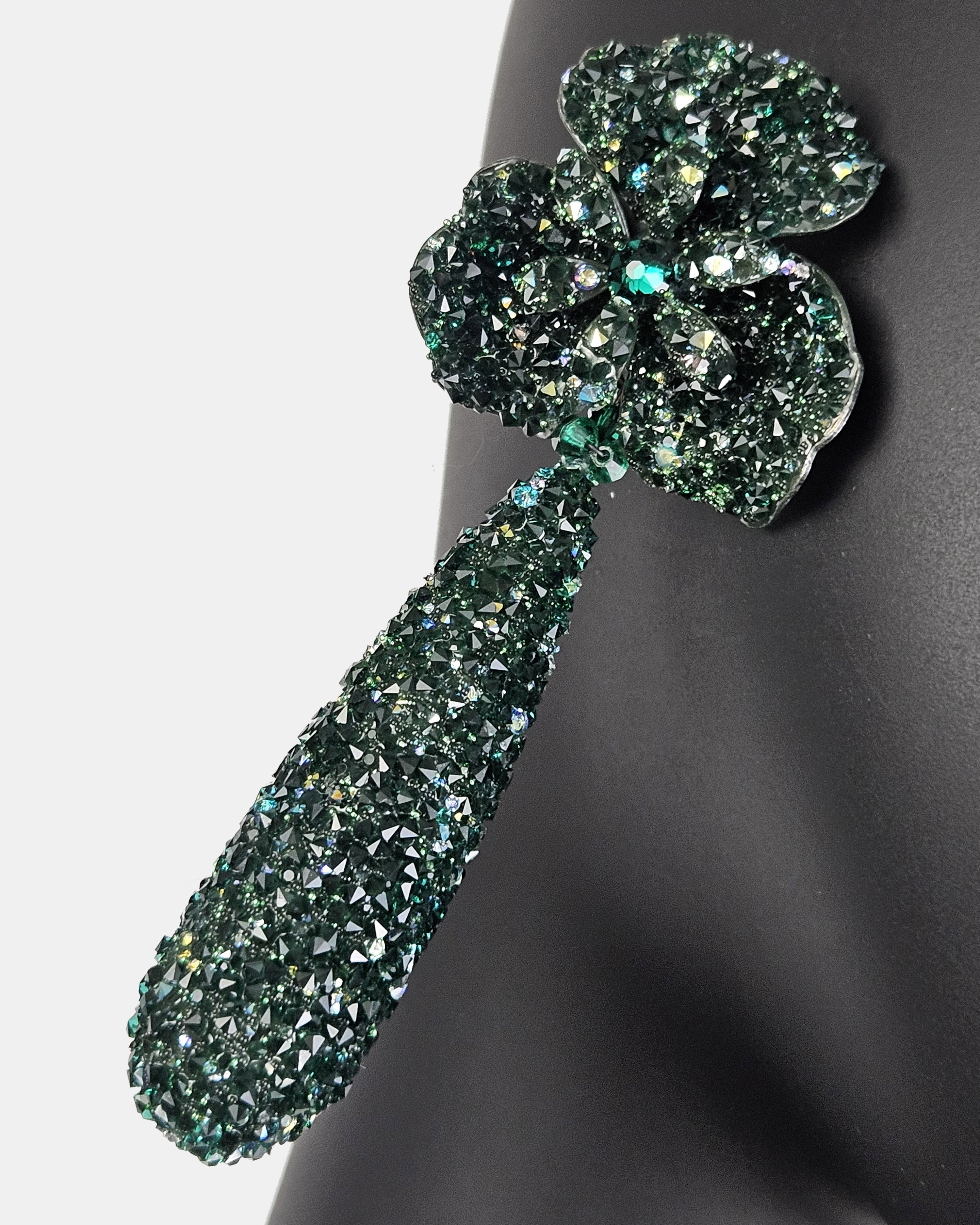 Pendientes Trébol con lágrima swarovski verde