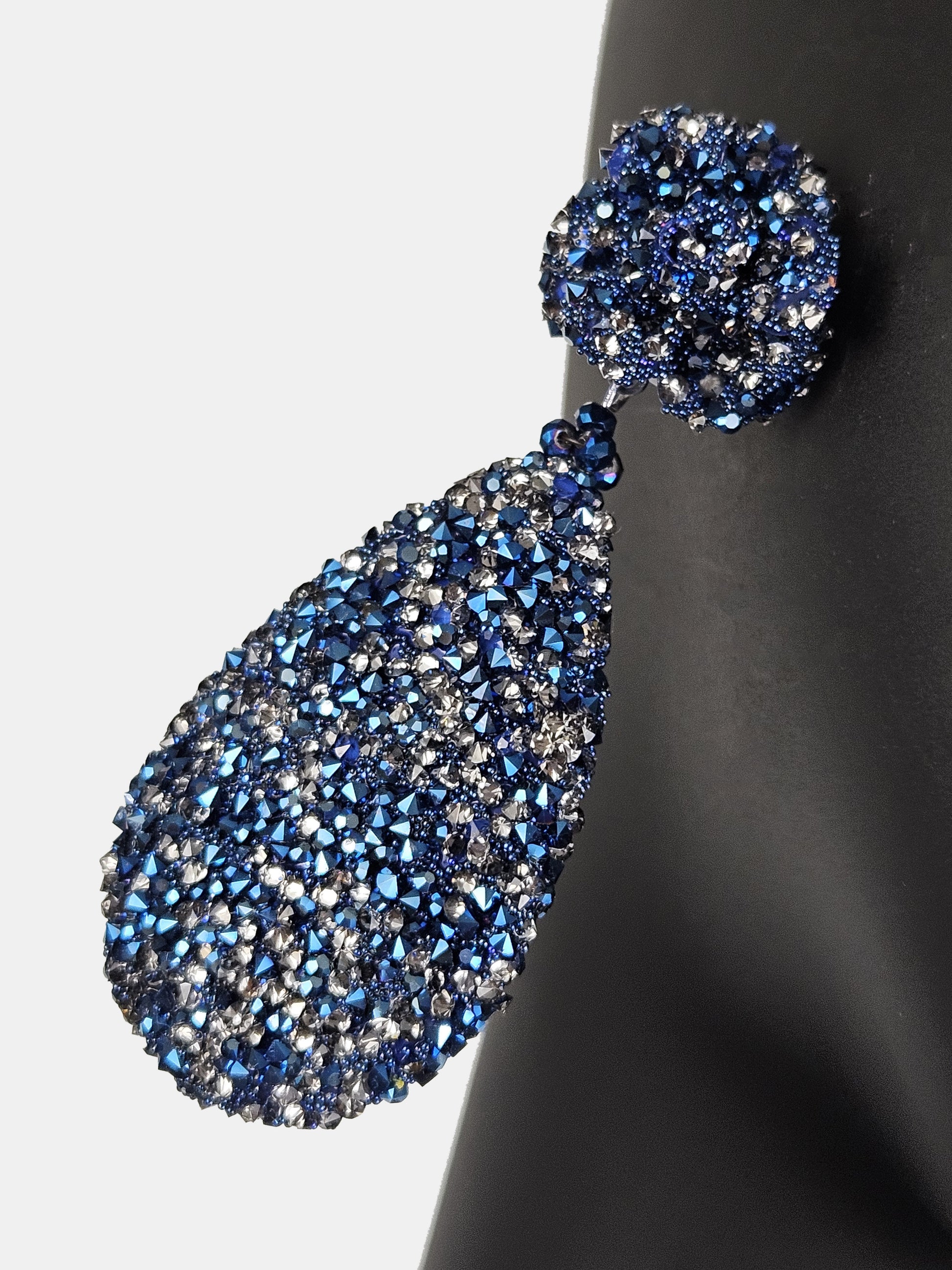 Pendientes flor y lágrima plana swarovski azul