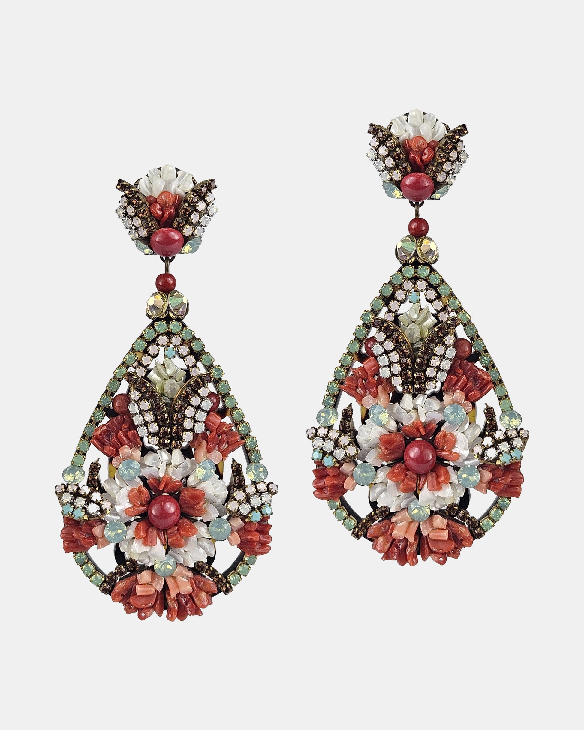 Pendientes Fuste medianos strass y nácar