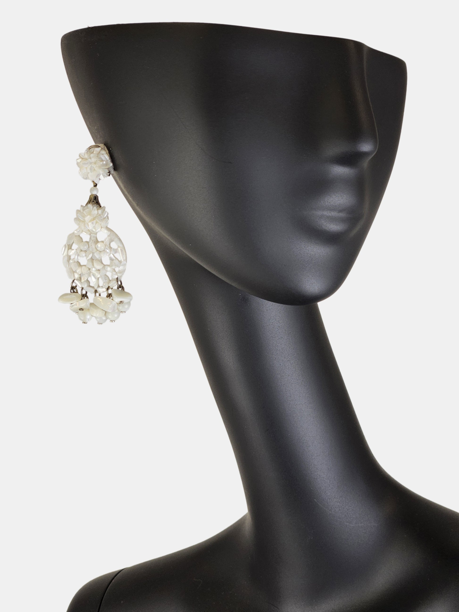 Pendientes medalla nácar