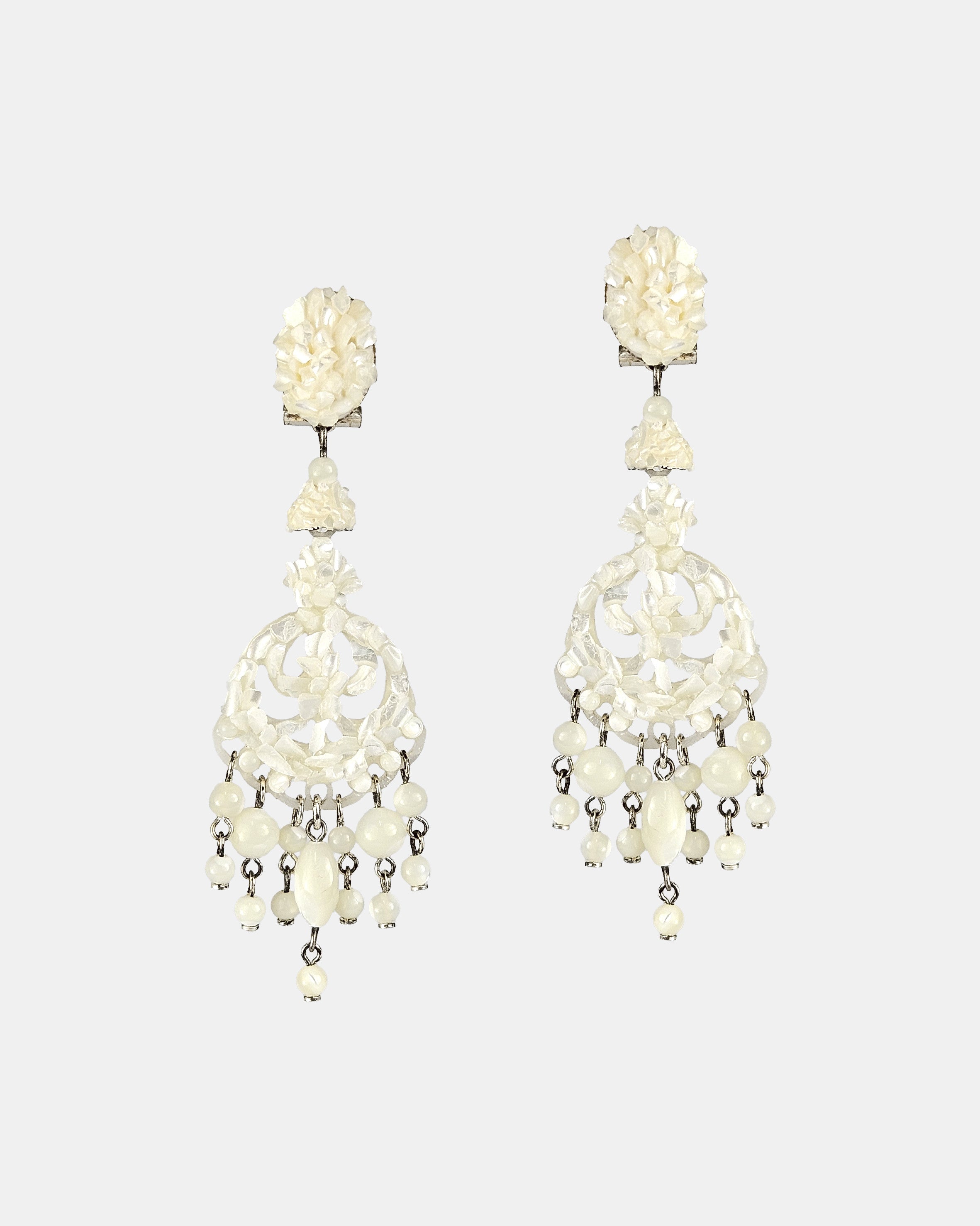 Pendientes medalla pequeña nácar