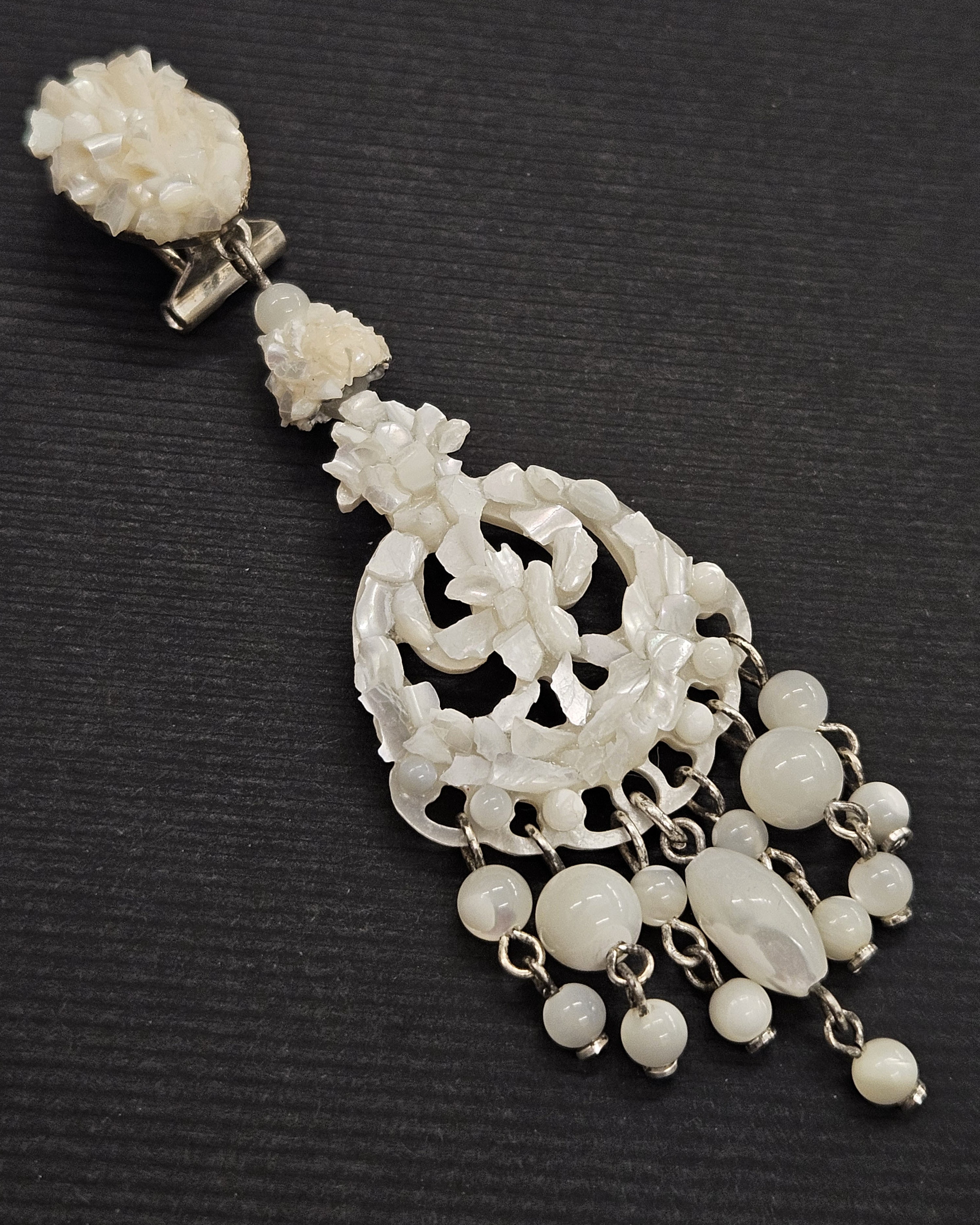 Pendientes medalla pequeña nácar