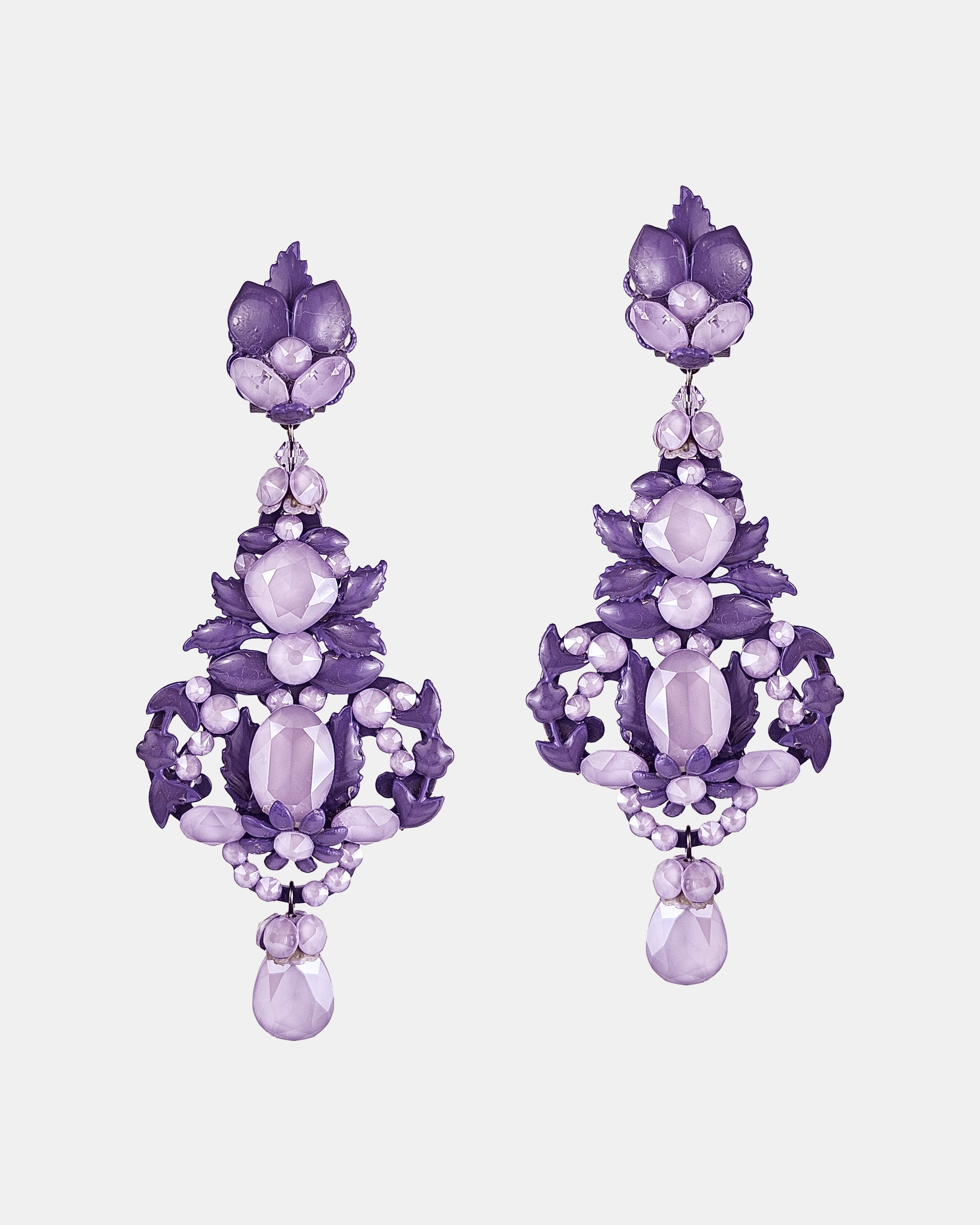 Purple enamel lacquer pendant 