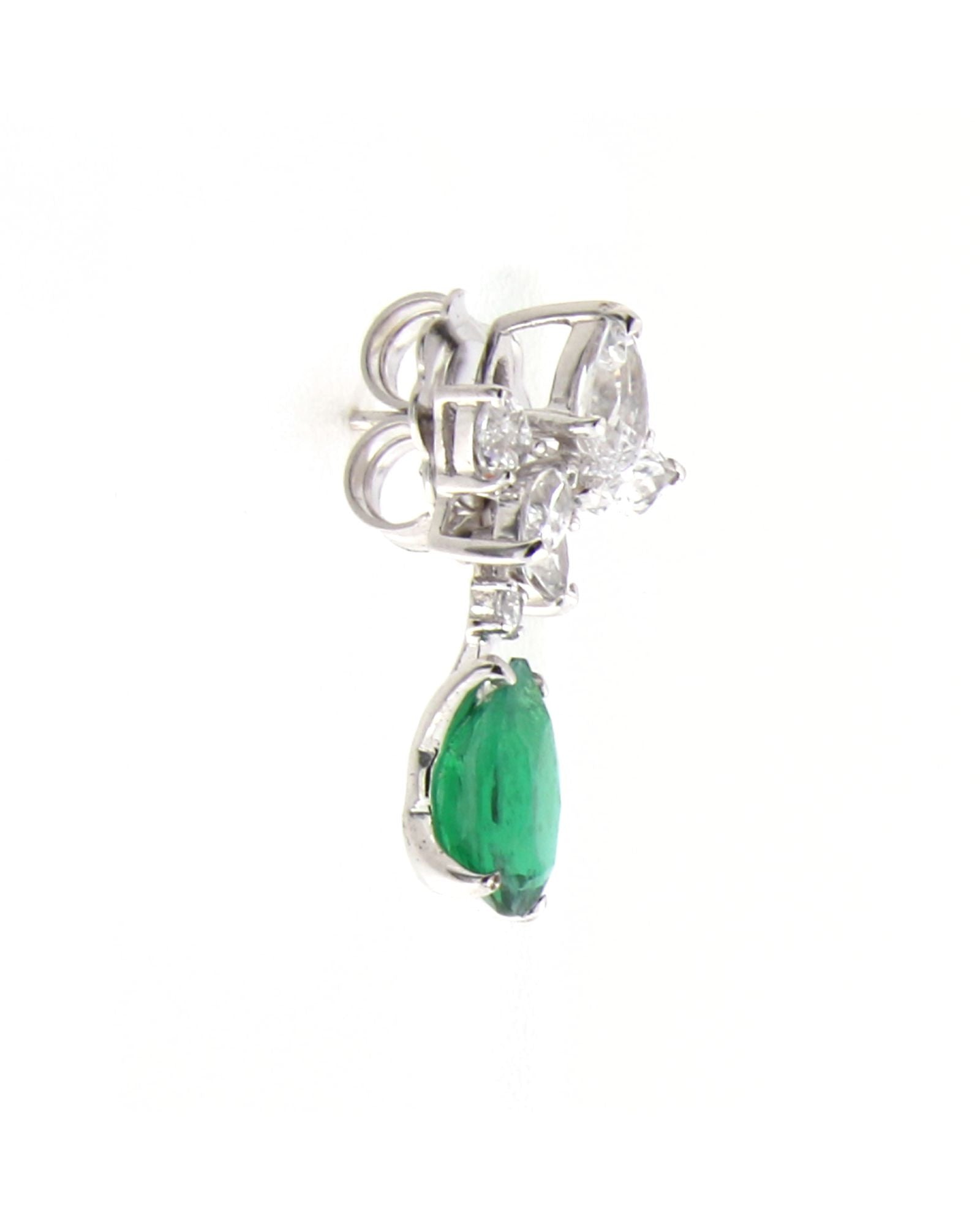 Pendiente estrella plata y zirconita verde