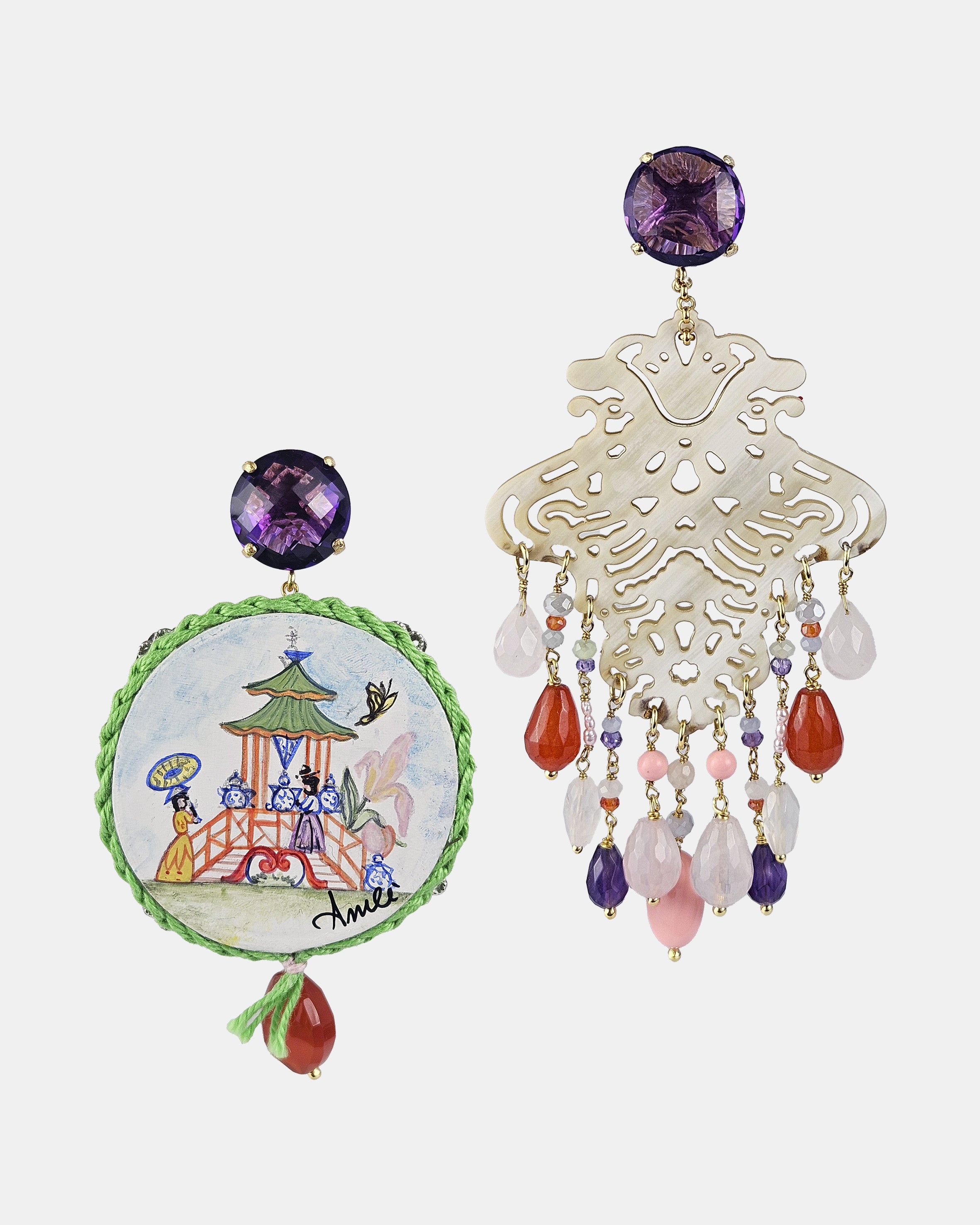 Pendientes asimétricos tamburello y filigrana