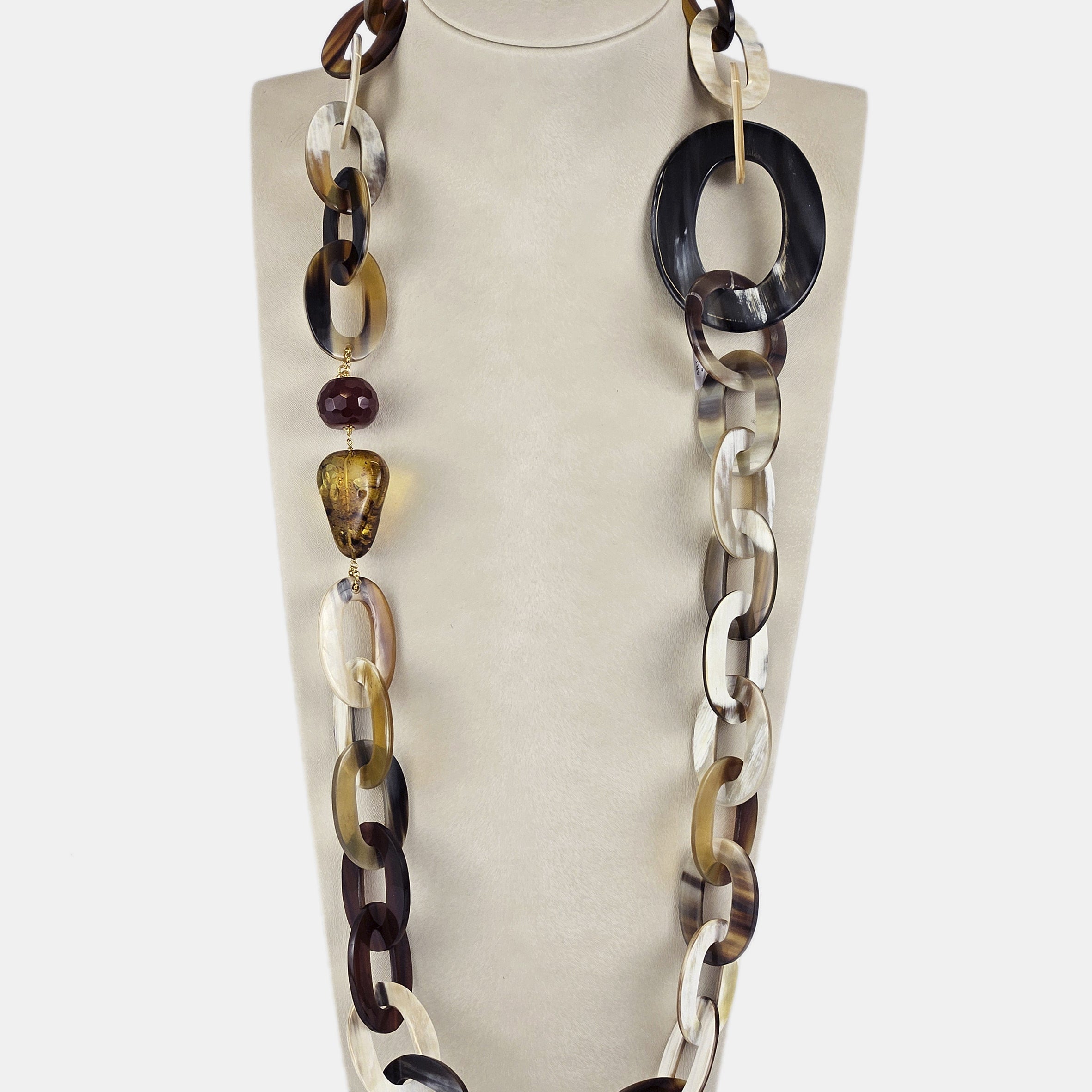 Collar Corno y cornalina