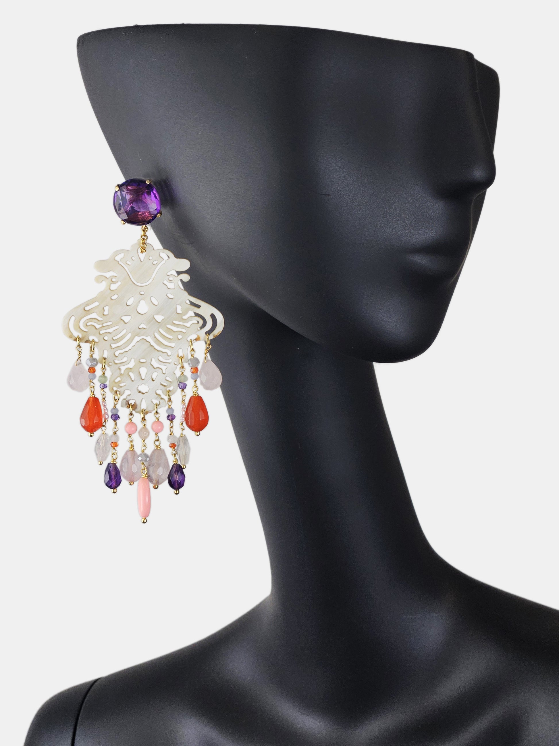 Pendientes asimétricos tamburello y filigrana