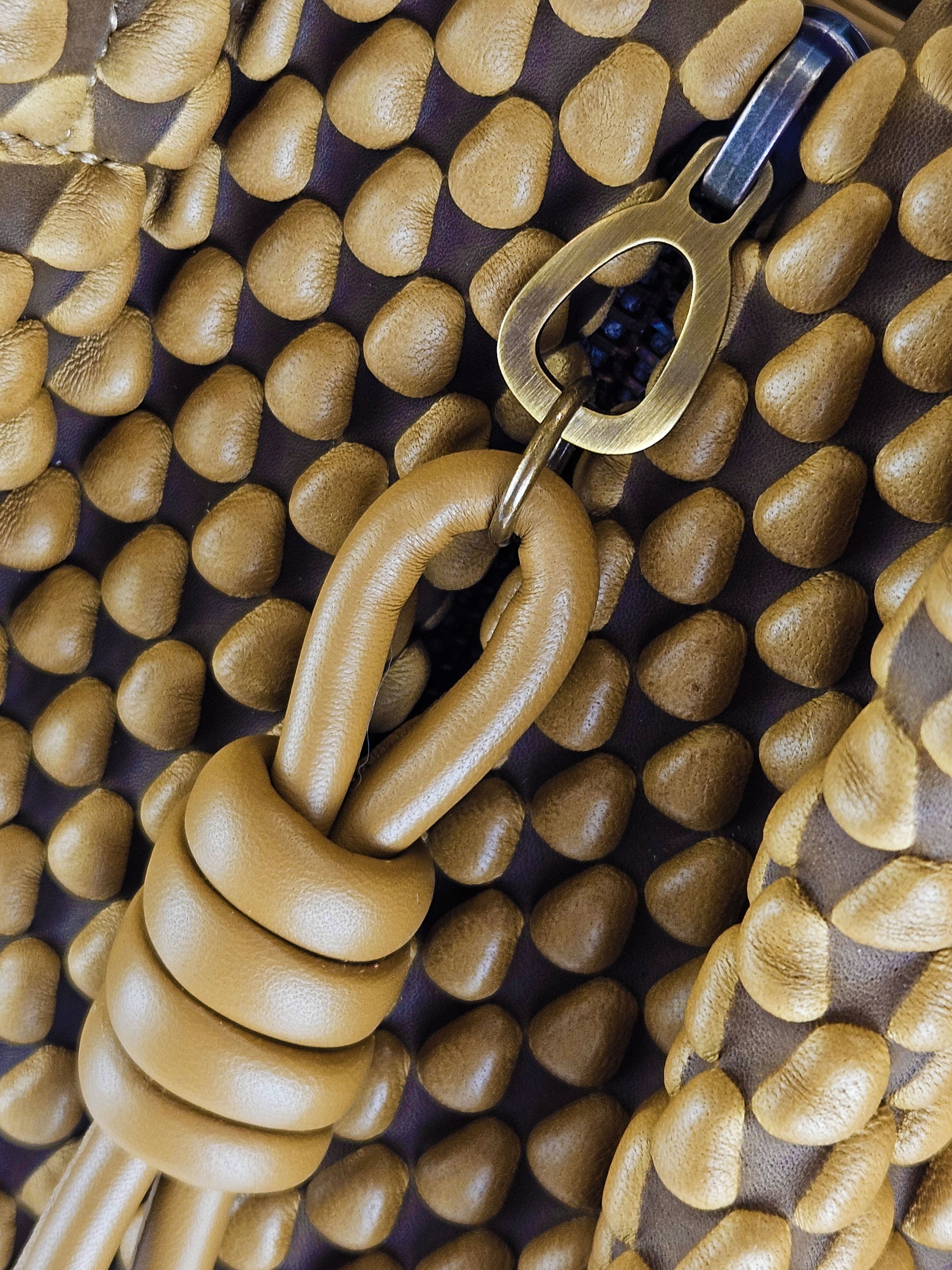 Surprise Shopper Mini Toffe