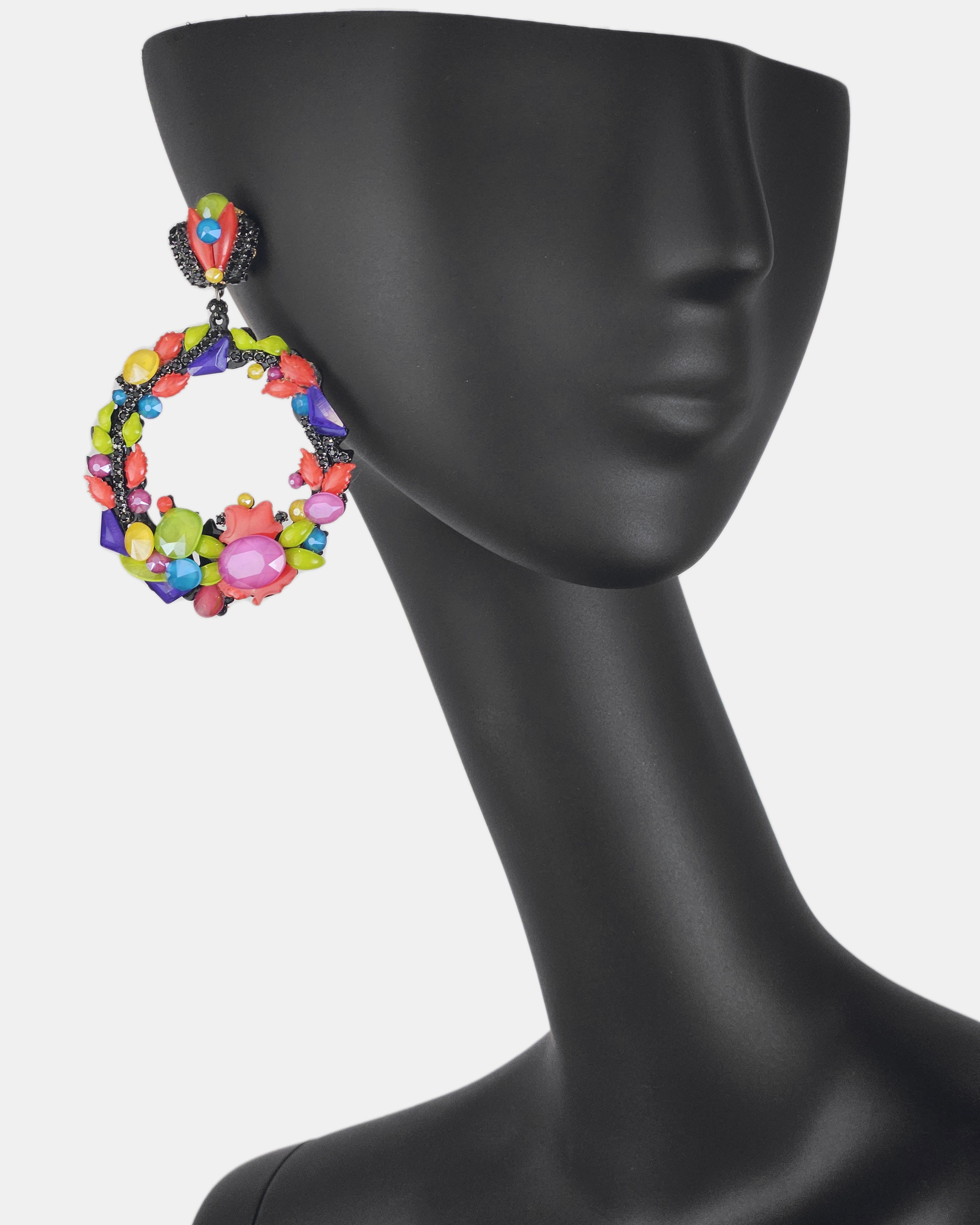 Boucles d'oreilles créoles multicolores Swarovski 