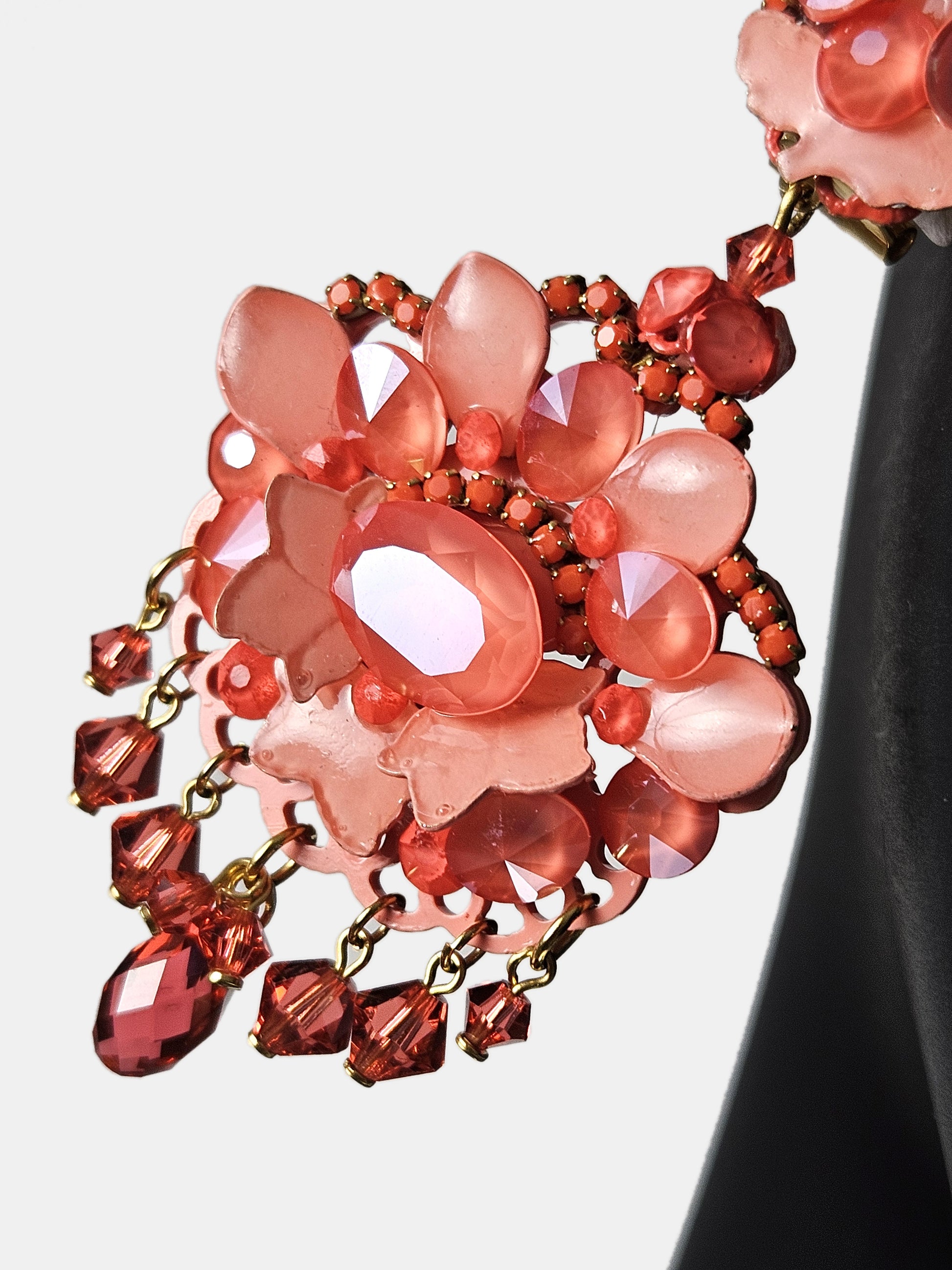 Pendientes láquer coral medianos