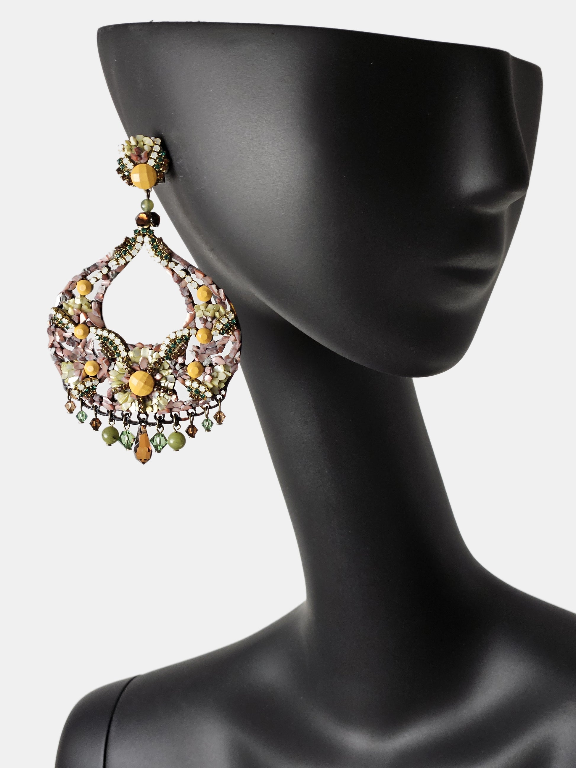 Dublos mother-of-pearl autumn earrings