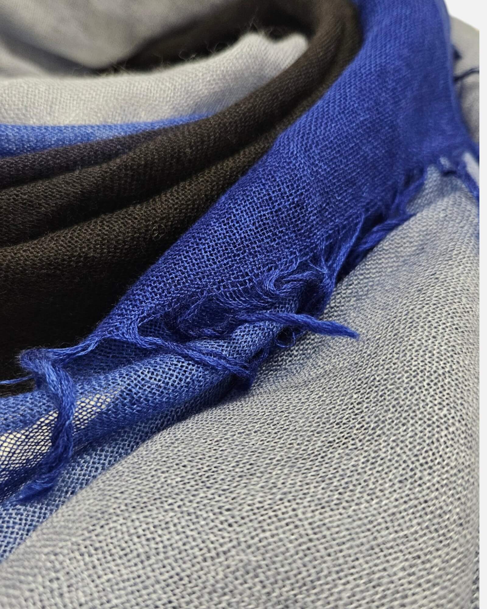 Pañuelo cashmere degradado Loy