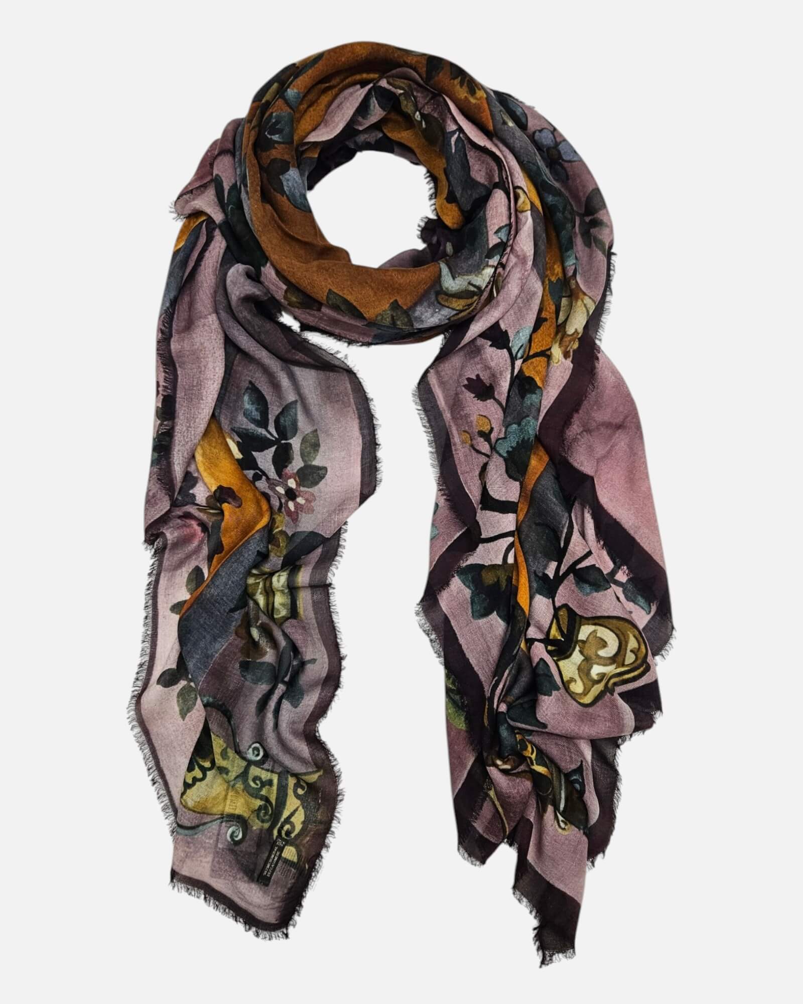 Foulard Faliero Sarti extendido de 135x170 cm en modal y cashmere con acabado de bordes deshilachados.